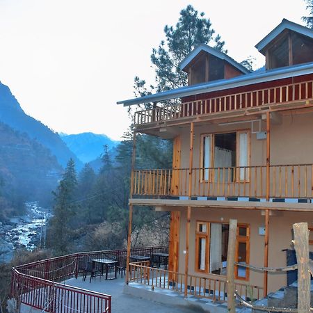 The Fiza Retreat Tirthan Banjār Zewnętrze zdjęcie